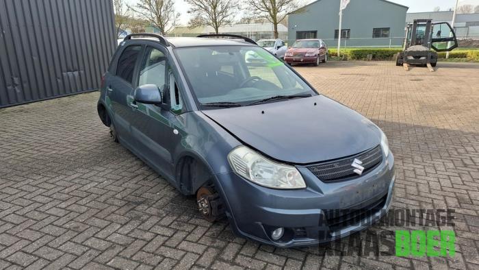 Portier 4Deurs rechts-voor van een Suzuki SX-4 (ZY4 C05), Gebruikt, -, Deur, -