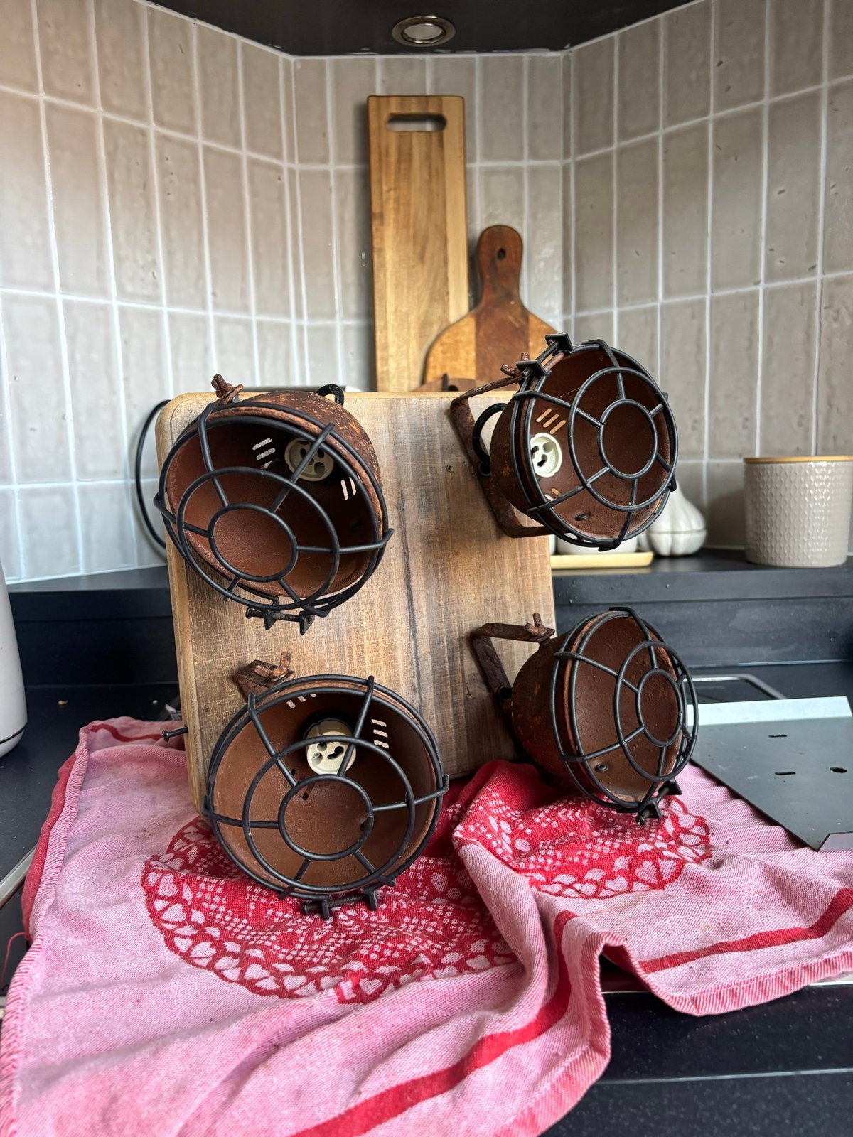 Qazqa plafondlamp industrieel roestbruin met hout - 4 spots, Metaal, Overige merken, Ophalen of Verzenden, Zo goed als nieuw