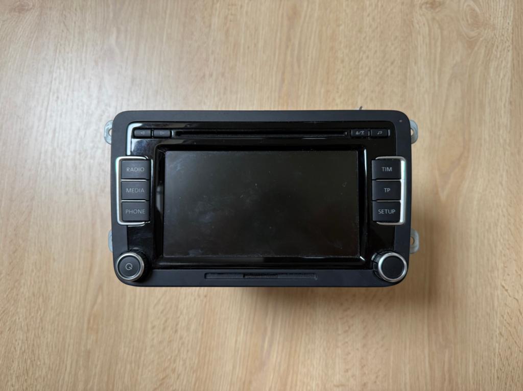 Originele Volkswagen Scirocco/Golf/Polo/Tiguan Radio, Auto diversen, Autoradio's, Ophalen of Verzenden, Zo goed als nieuw