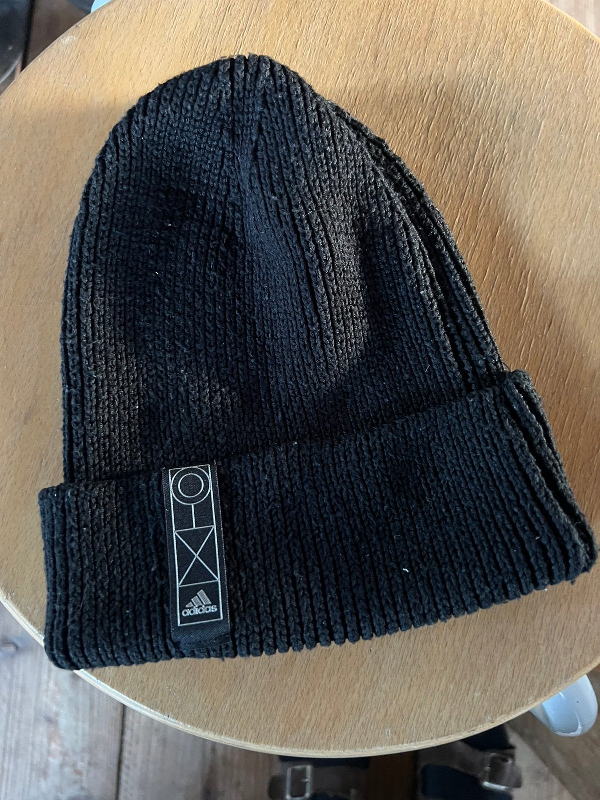 Adidas zwarte muts 1 maat, Ophalen of Verzenden, Zo goed als nieuw, Maat 56/58 (XL), Muts