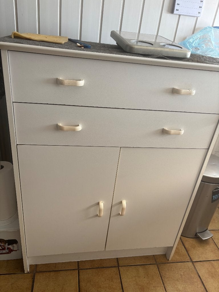 Kastje, Ophalen, Gebruikt, 1 of 2 laden, 50 tot 100 cm