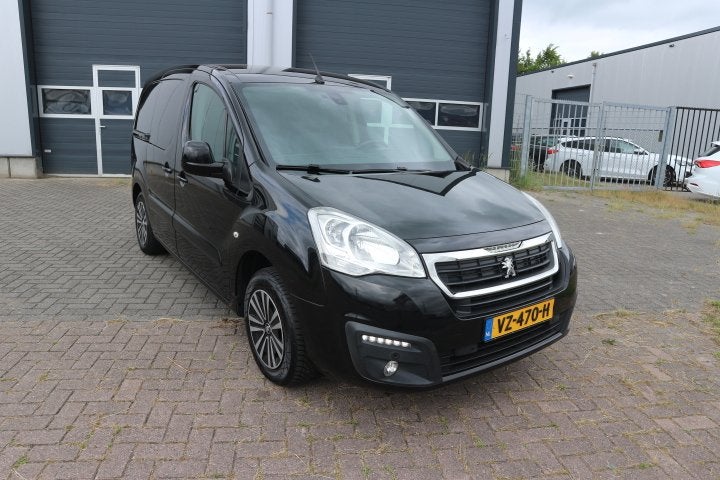 Peugeot Partner 120 1.6 BlueHDi 100 L1 Première EURO 6, Voorwielaandrijving, Gebruikt, 4 cilinders, Parkeersensor