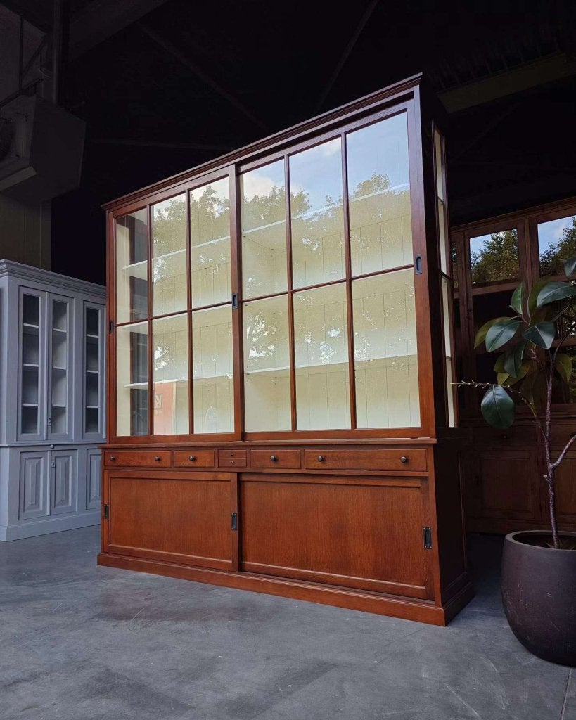 Prachtige klassieke servieskast | Chique vitrinekast  #3649, Huis en Inrichting, Gebruikt, -, 200 cm of meer, -
