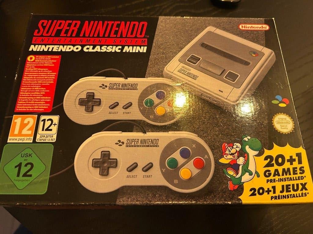 Snes classic mini, Spelcomputers en Games, Spelcomputers | Nintendo Super NES, Ophalen of Verzenden, Nieuw, Met 2 controllers