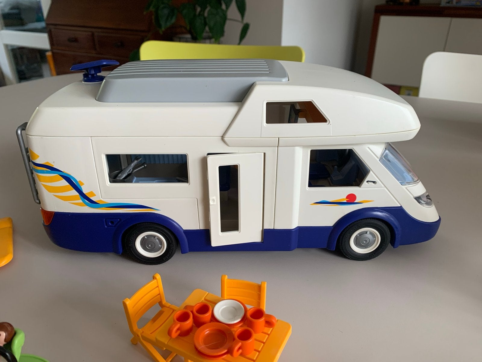 Playmobil Camper met Familie en Accessoires, Ophalen of Verzenden, Gebruikt, Overige merken