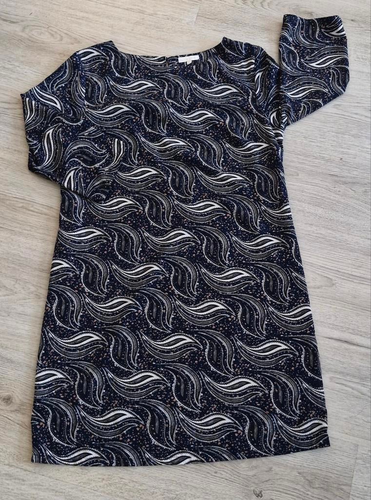 Donkerblauwe jurk met patroon, Maat 38/40 (M), Blauw, Ophalen of Verzenden, Boven de knie