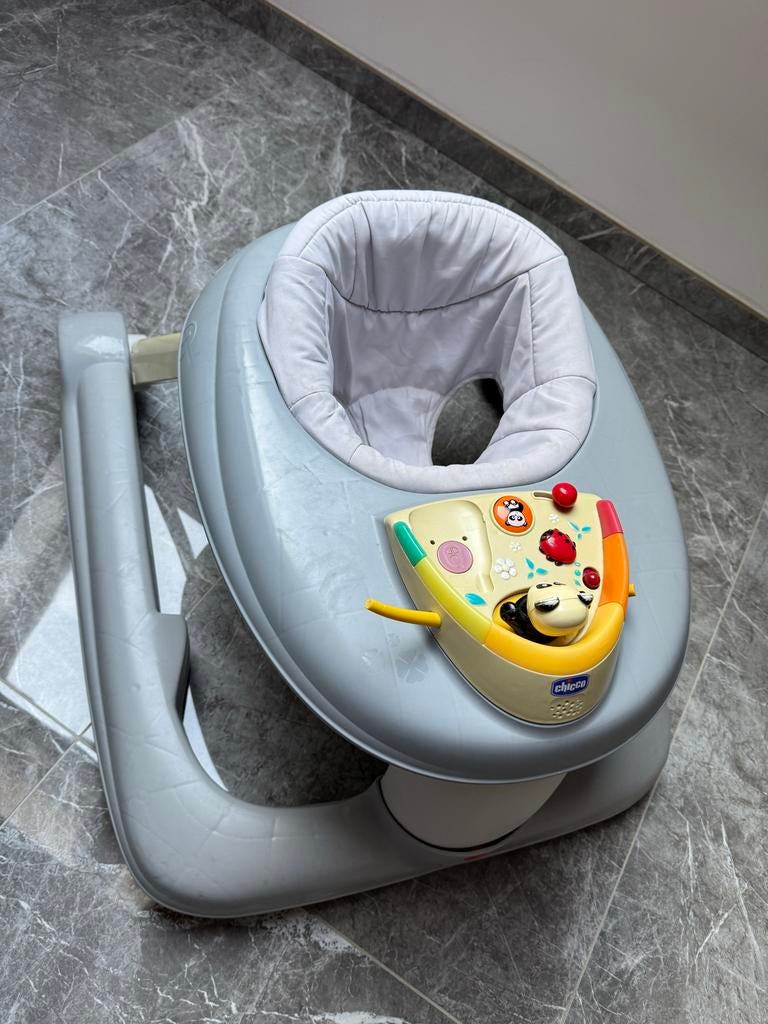 Chicco Babyloopstoel met speelpaneel, Ophalen, Gebruikt, Jongen of Meisje