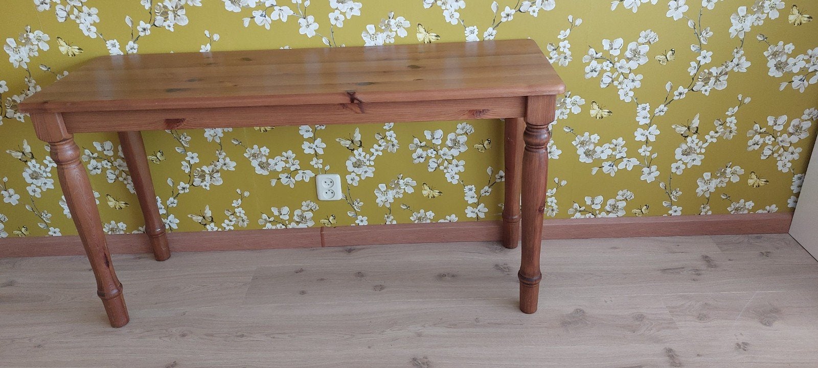 sitetable/ grenen, Ophalen