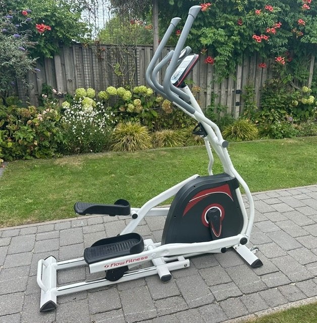 Crosstrainer Flow Fitness Glider DCT1100, Sport en Fitness, Fitnessapparatuur, Ophalen, Zo goed als nieuw, Metaal, Crosstrainer