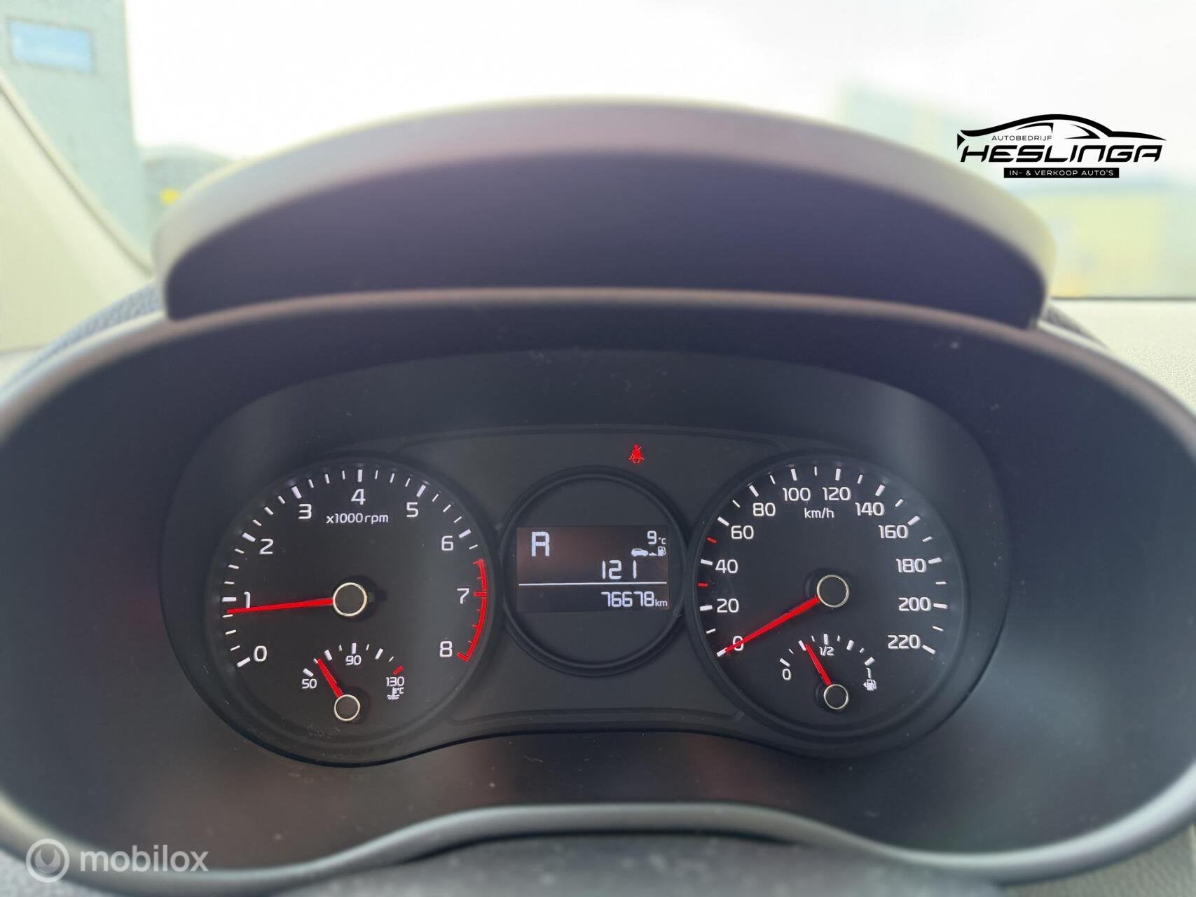 Foto 16 van Kia Picanto 1.0 CVVT Design Edition | Leder