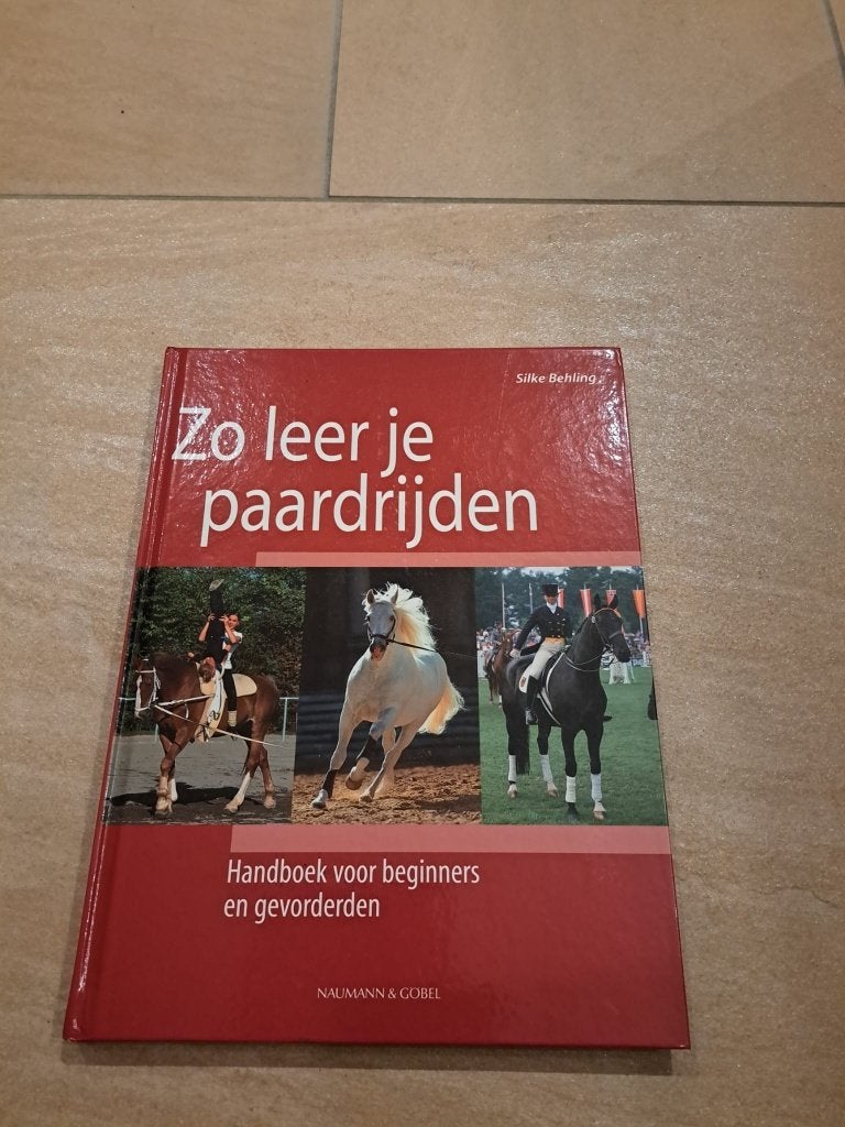 Boek zo leer je paardrijden, Ophalen of Verzenden, Zo goed als nieuw, Paarden of Pony's