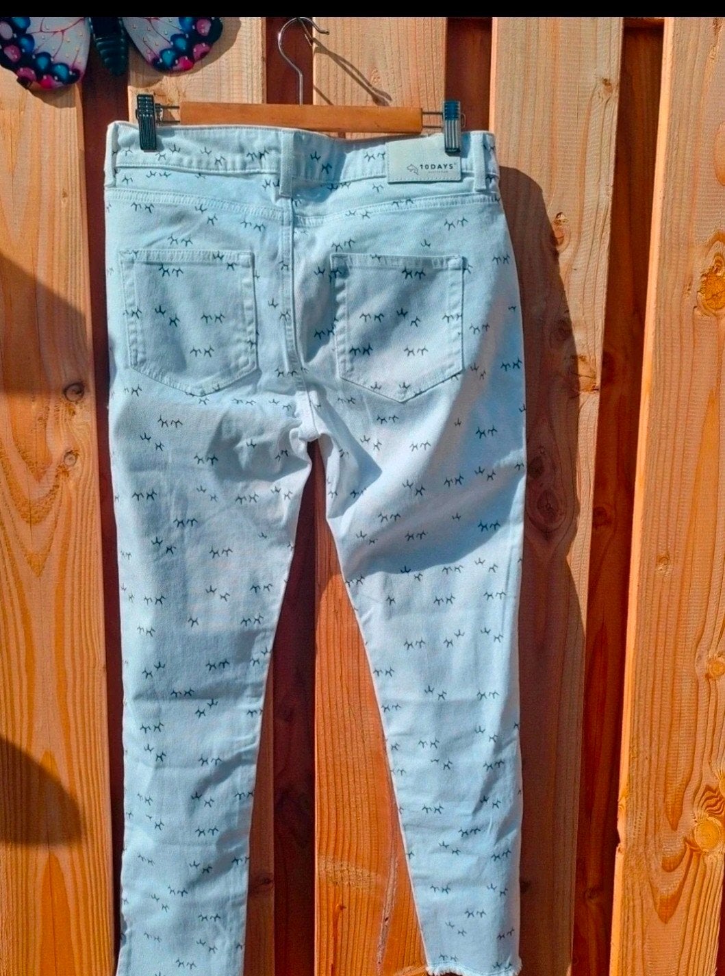 10DAYS Amsterdam 'Pant Eyes' spijkerbroek, maat 34 (XS), Kleding | Dames, Wit, Nieuw, Ophalen of Verzenden, Maat 34 (XS) of kleiner