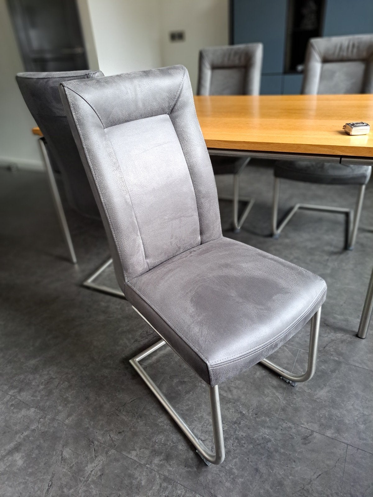 4x Henders en Hazel eetkamerstoelen, Ophalen, Zo goed als nieuw, Vier, Stof