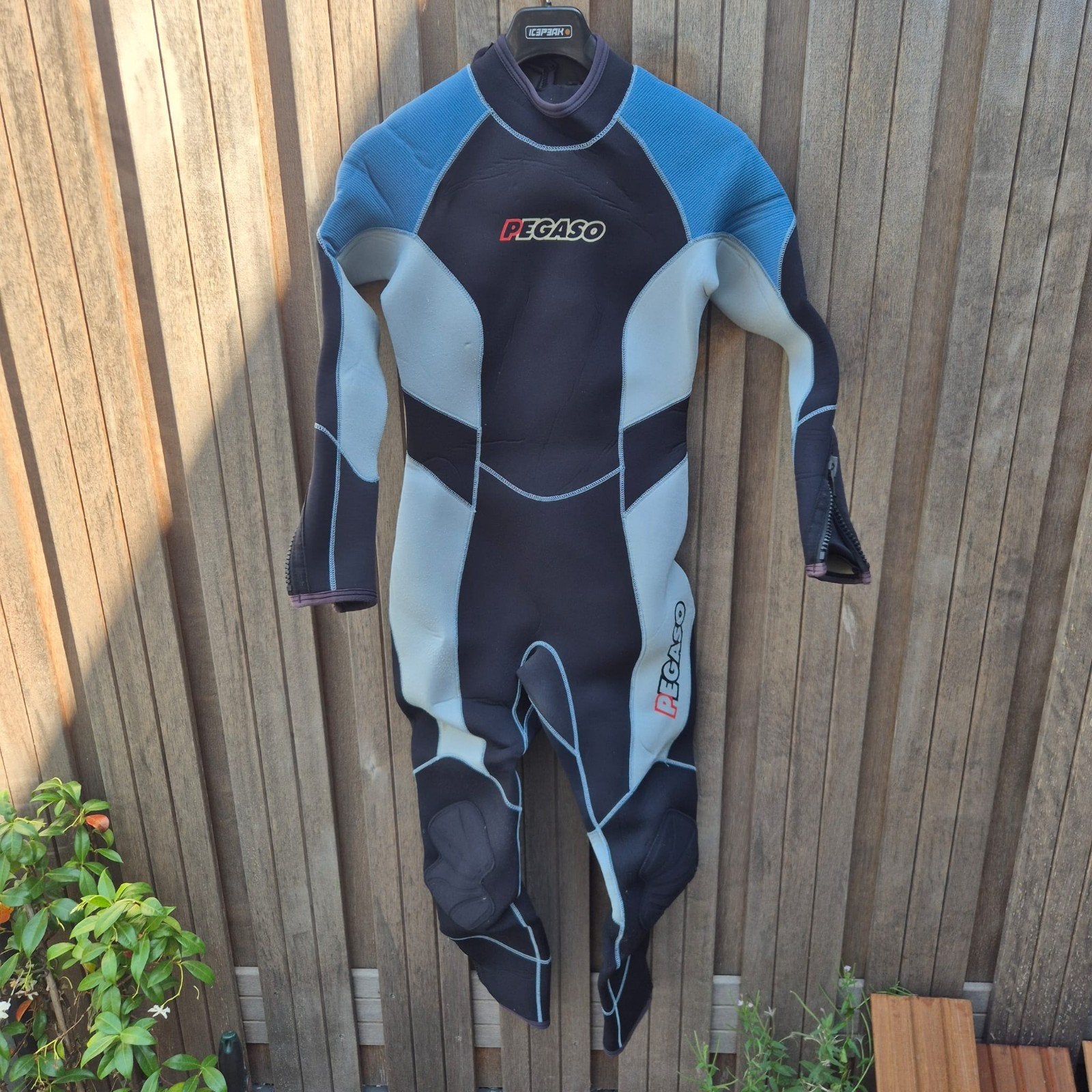 Duik wetsuit Pegaso maat 36, Ophalen