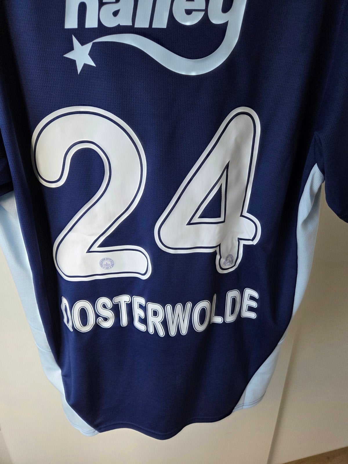 Fenerbahce uit shirt Oosterwolde maat L, Sport en Fitness, Maat L, Ophalen of Verzenden, Nieuw, Shirt