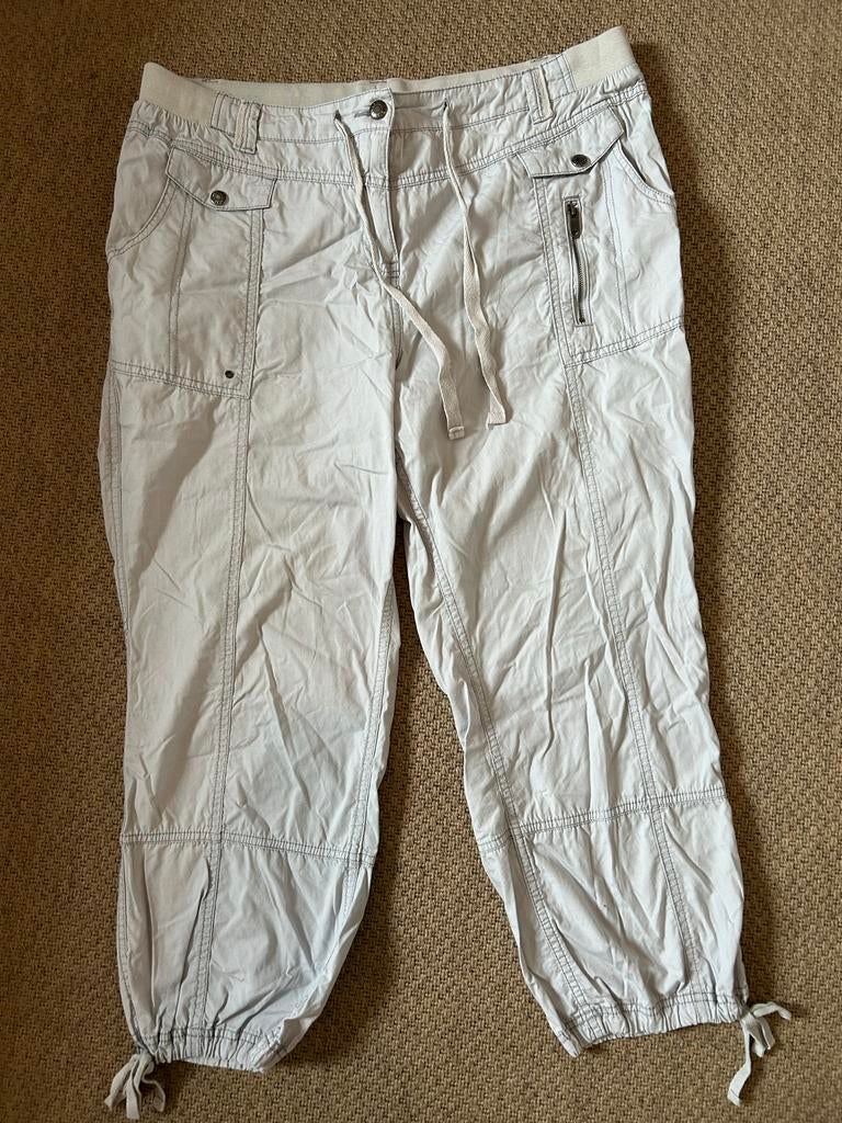 M&Smode Capri Broek - Lichtgrijs - Maat 46/48 (XL), Maat 46/48 (XL) of groter, Ophalen of Verzenden, Driekwart, Grijs