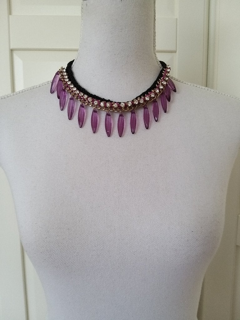 Zwarte paarse pegels spikes strass choker ketting, Overige materialen, Zwart, Ophalen of Verzenden, Zo goed als nieuw