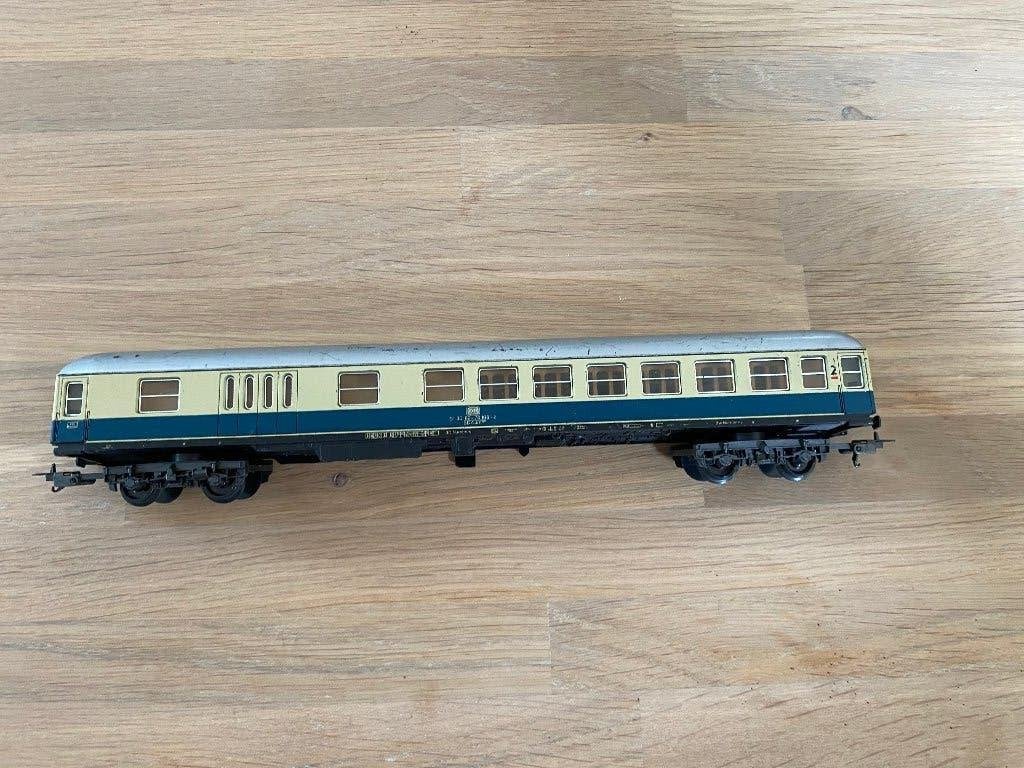 Lima HO passagiersrijtuig 2e klas, Hobby en Vrije tijd, Modeltreinen | H0, Gebruikt, Gelijkstroom, Wagon, Ophalen of Verzenden