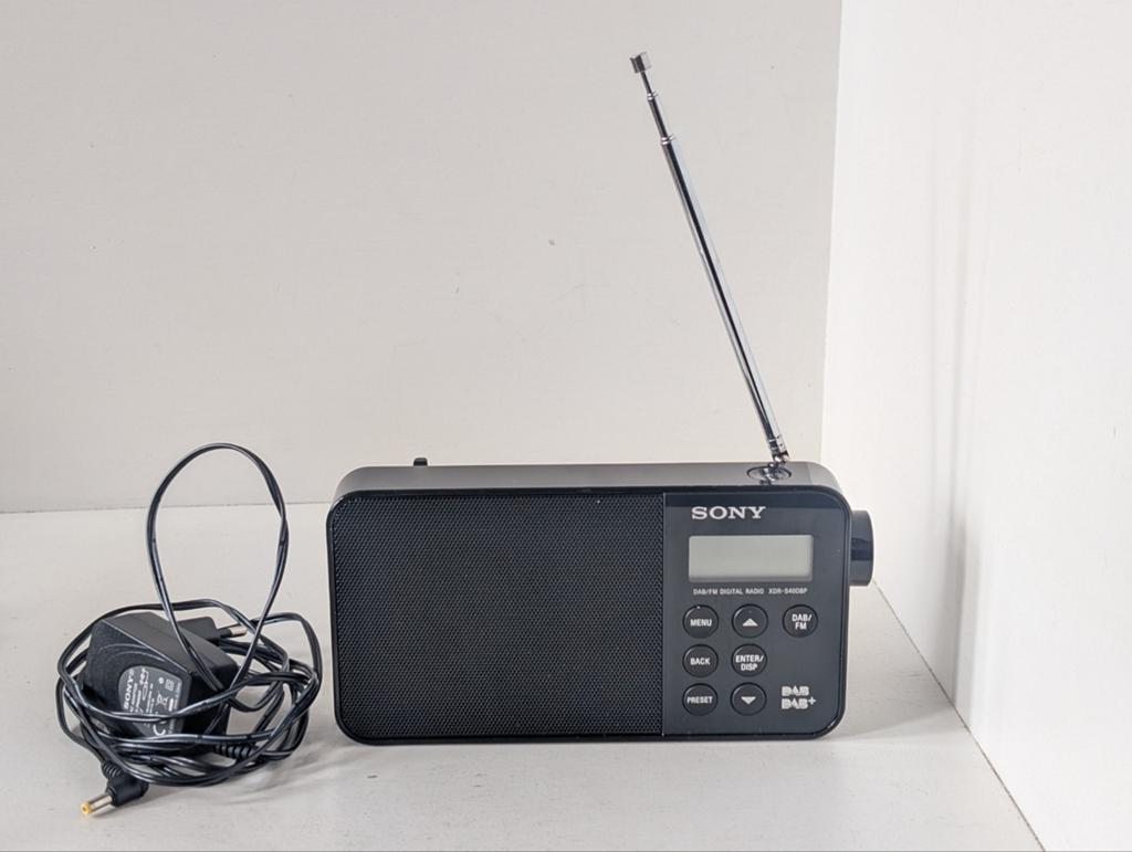 Sony XDR-S40DBP DAB+ DAB FM Draagbare Radio met AC Adapter, Audio, Tv en Foto, Radio's, Ophalen of Verzenden, Zo goed als nieuw