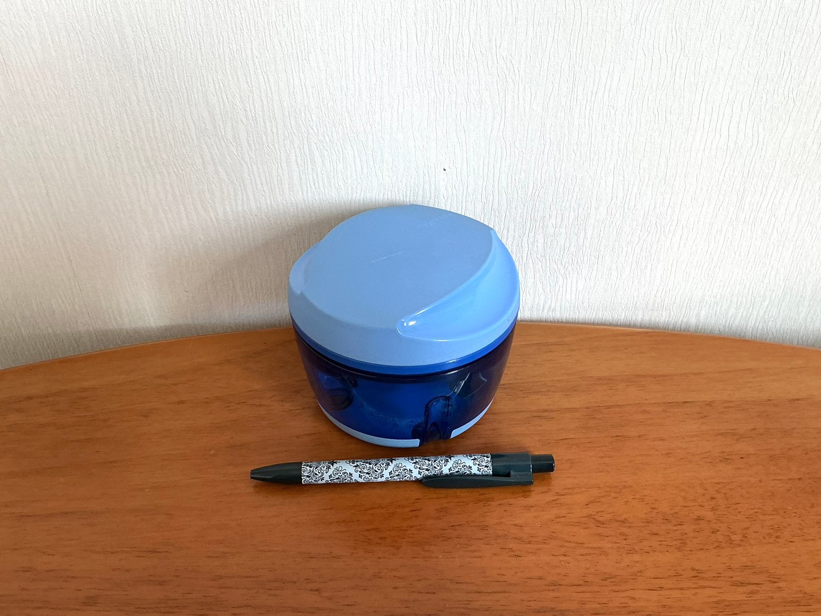 Tupperware QuickChef Mini Uiensnijder. Handige keukenhulp., Ophalen of Verzenden