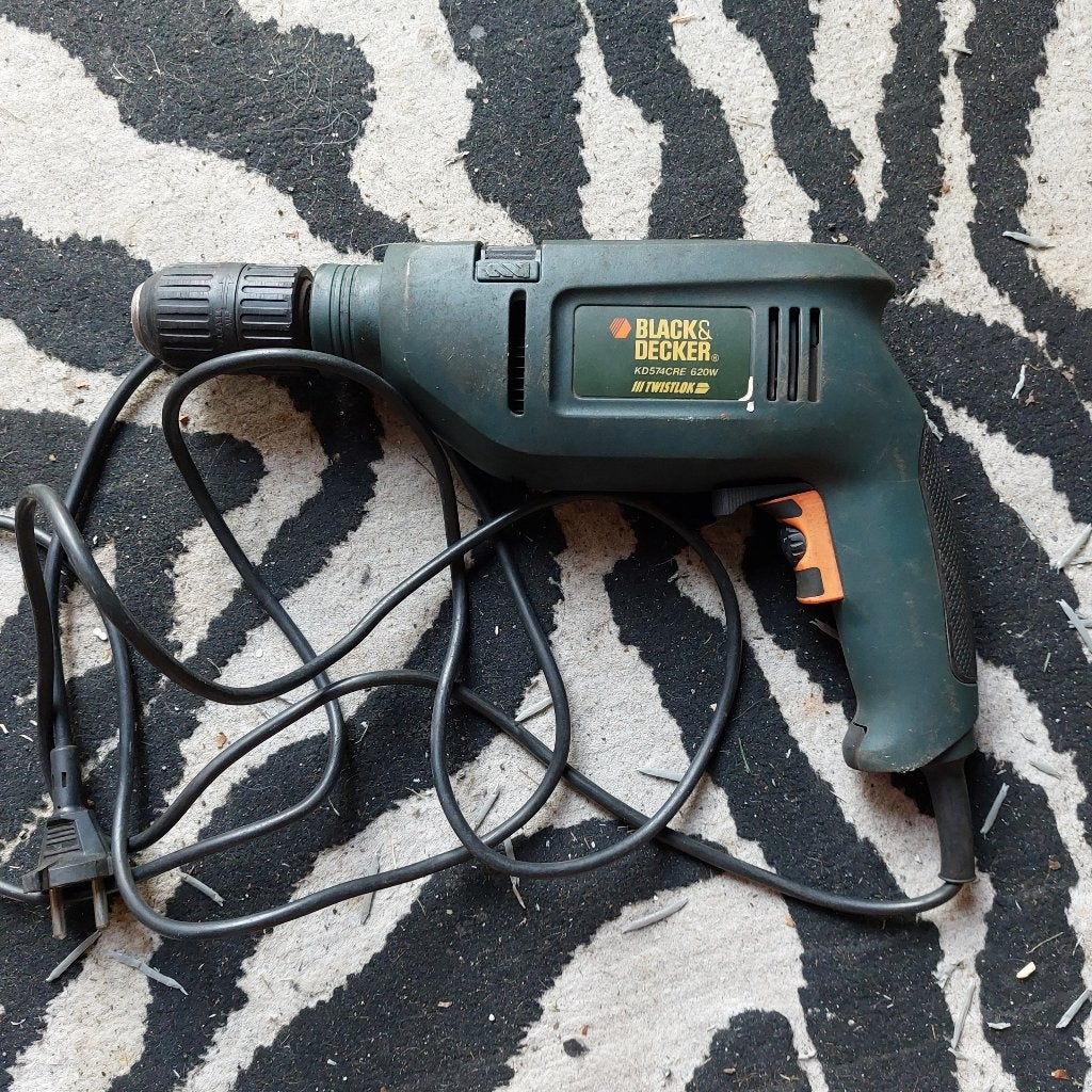 Boormachine black&decker, Doe-het-zelf en Verbouw, Gereedschap | Boormachines, Ophalen, Gebruikt, Boormachine