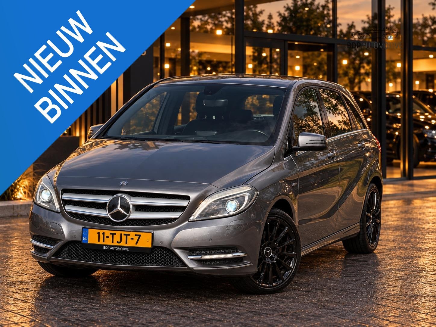 Mercedes-Benz B-klasse 180 Ambition Automaat | Trekhaak | Le, 1325 kg, Euro 6, 4 cilinders, 122 pk