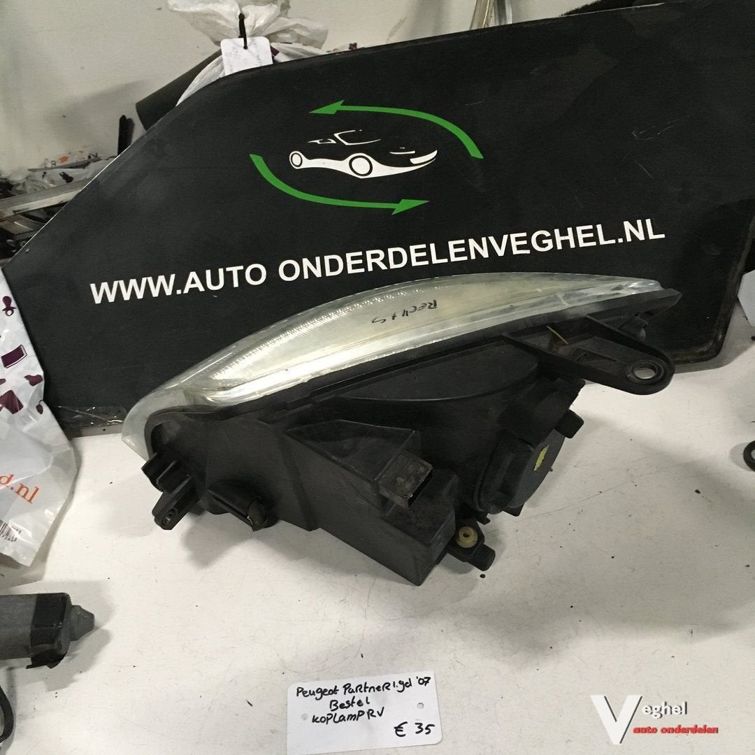 Peugeot Partner Bestel  1.9 D 2007 Koplamp Rechtsvoor of Lin, Gebruikt, -, -, Ophalen of Verzenden