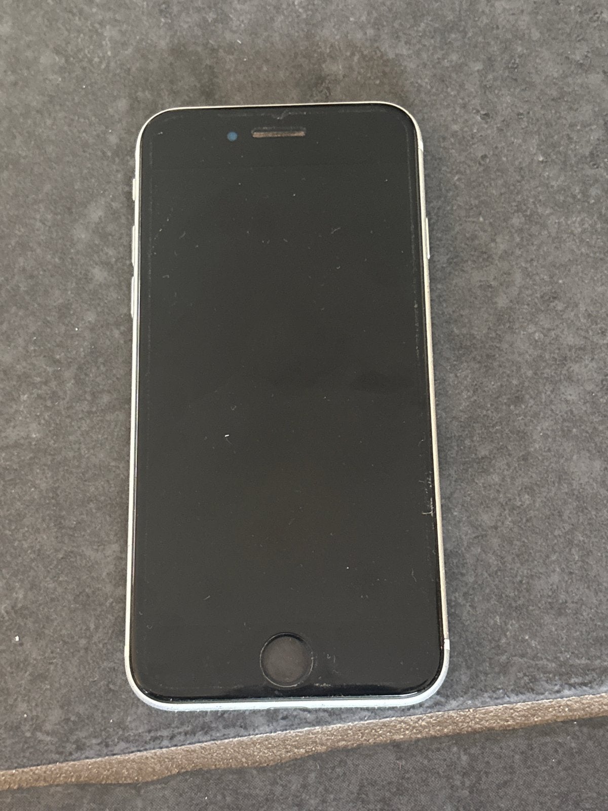 iPhone SE met defect touchscreen en kapotte achterkant, Ophalen of Verzenden, Niet werkend, Wit, IPhone SE (2016)