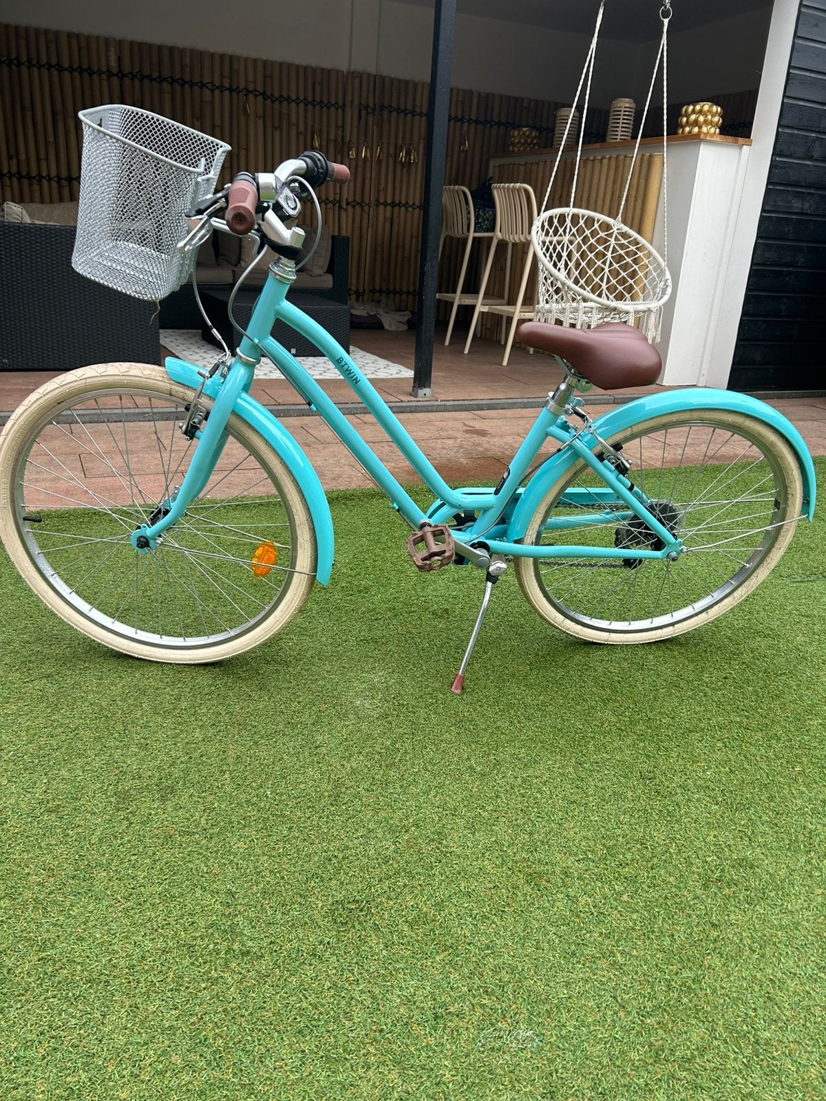 BTWIN stadsfiets kind 24 inch blauw, Fietsen en Brommers, Fietsen | Kinderfietsjes, Ophalen of Verzenden, Zo goed als nieuw, Schijfrem