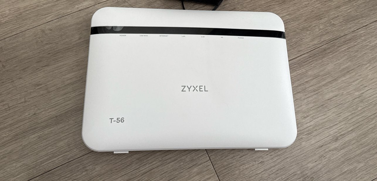 Zyxel T-56 Router, Ophalen of Verzenden, Nieuw, Router met modem