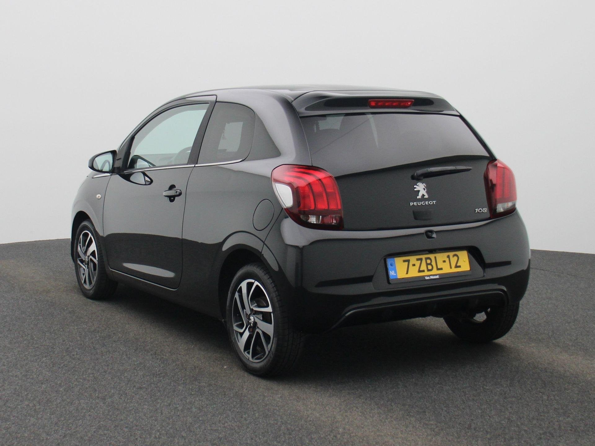 Peugeot 108 1.0 e-VTi Allure | Climate Control | Camera | Bl, Voorwielaandrijving, 12 maanden, Stof, Gebruikt