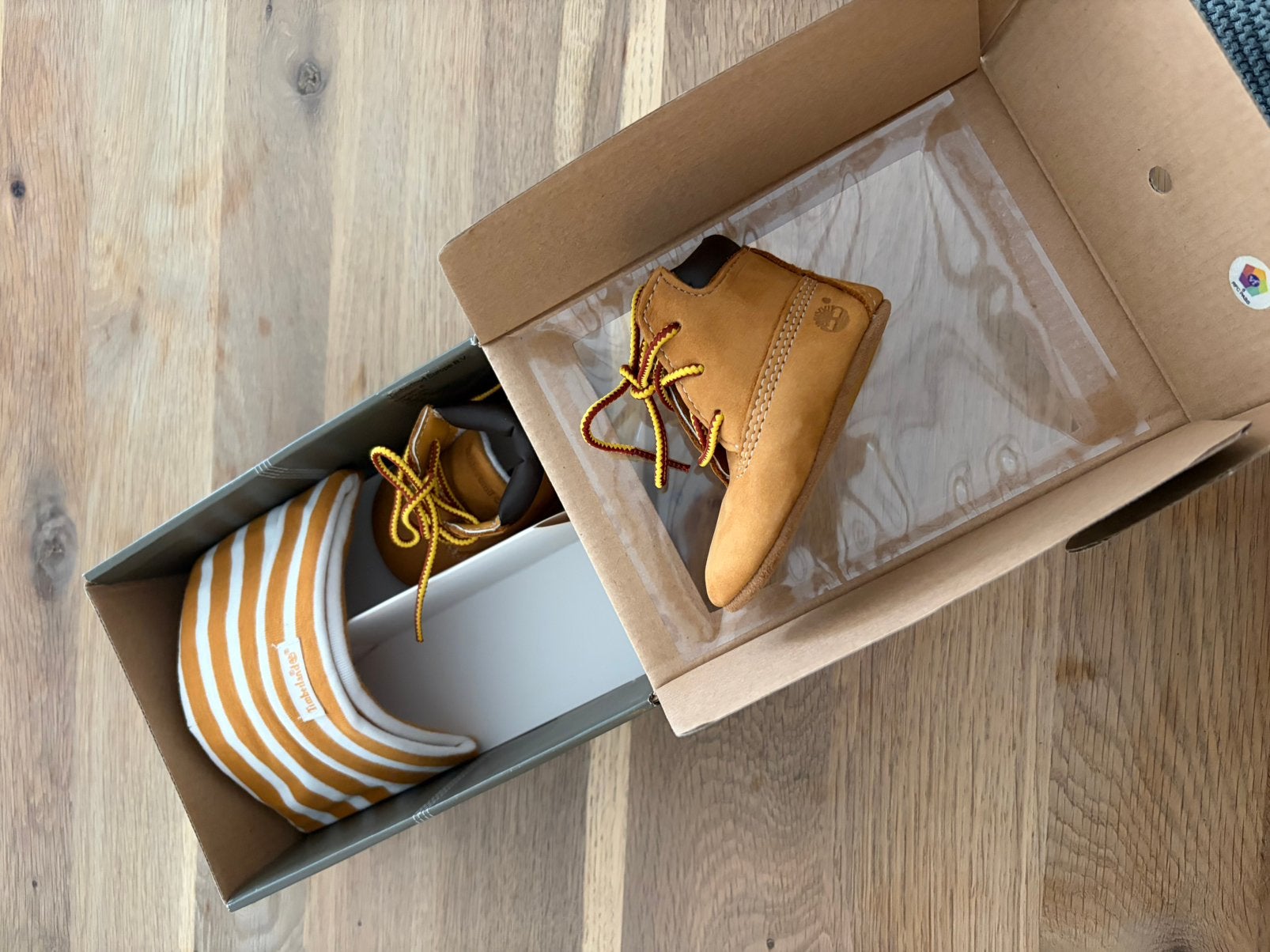 Timberlands babyset, Ophalen of Verzenden, Zo goed als nieuw, Jongetje of Meisje, Schoentjes