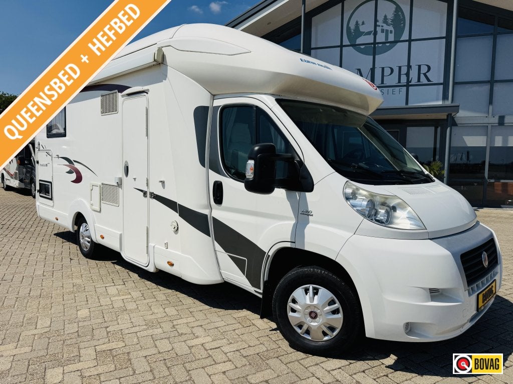 Eura Mobil Profila RS 720 QB Trekhaak Maxfann 2015, Standaard zit, Kreuznacher Strße 78 55576 Sprendlingen, Duitsland, Ringverwarming
