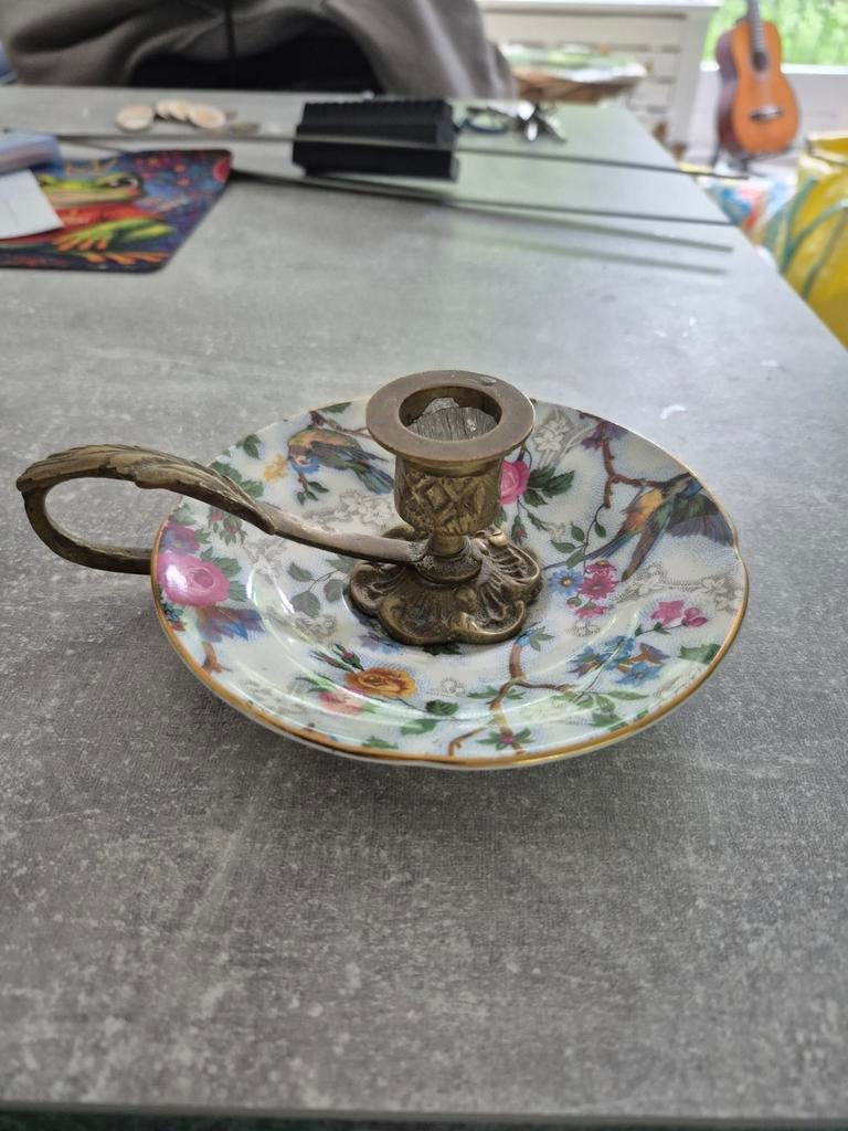 Antieke kandelaar van porselein en messing, Ophalen of Verzenden, Keramiek of Aardewerk