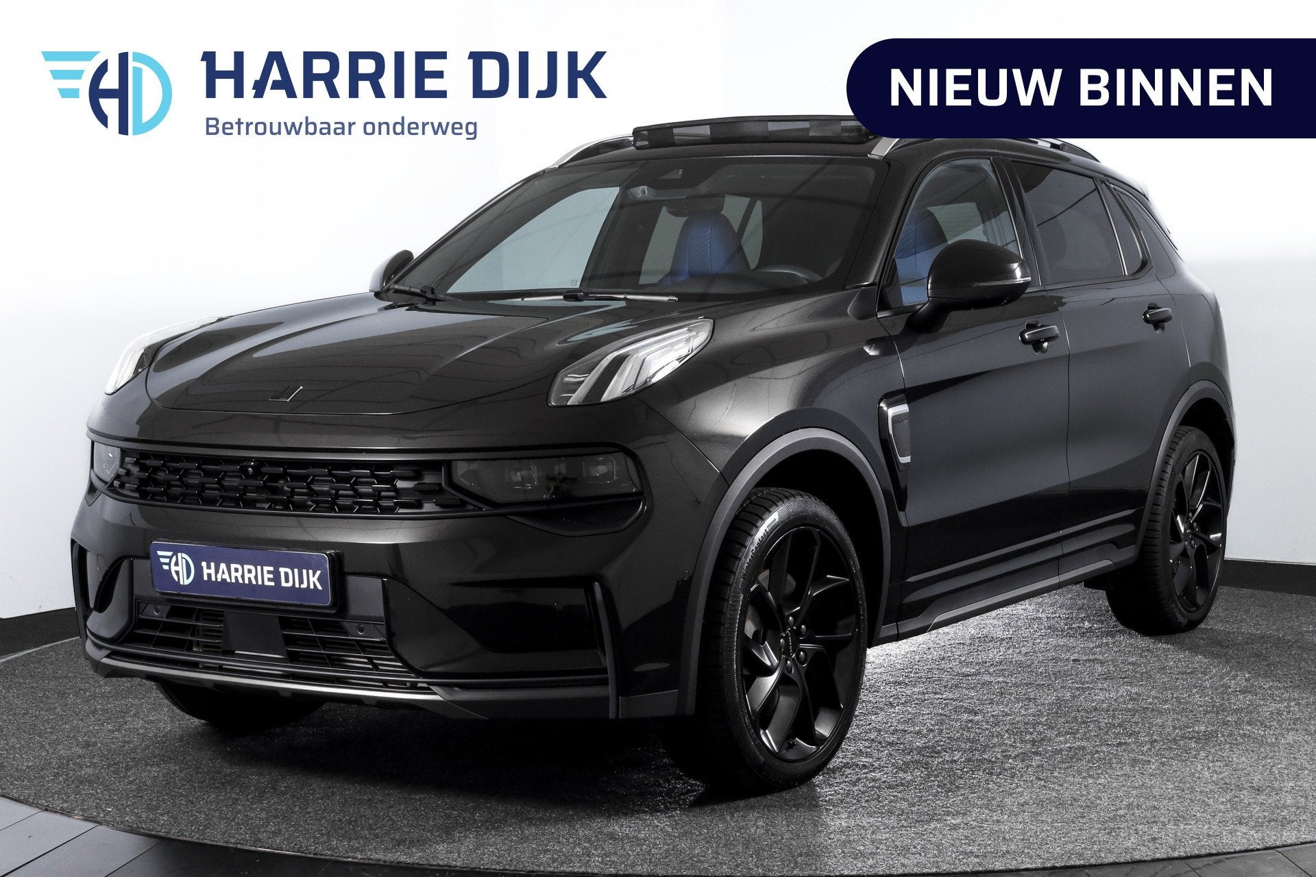 Lynk & Co 01 1.5 PHEV 261PK MY23 | Blackpakket | Donkere hem