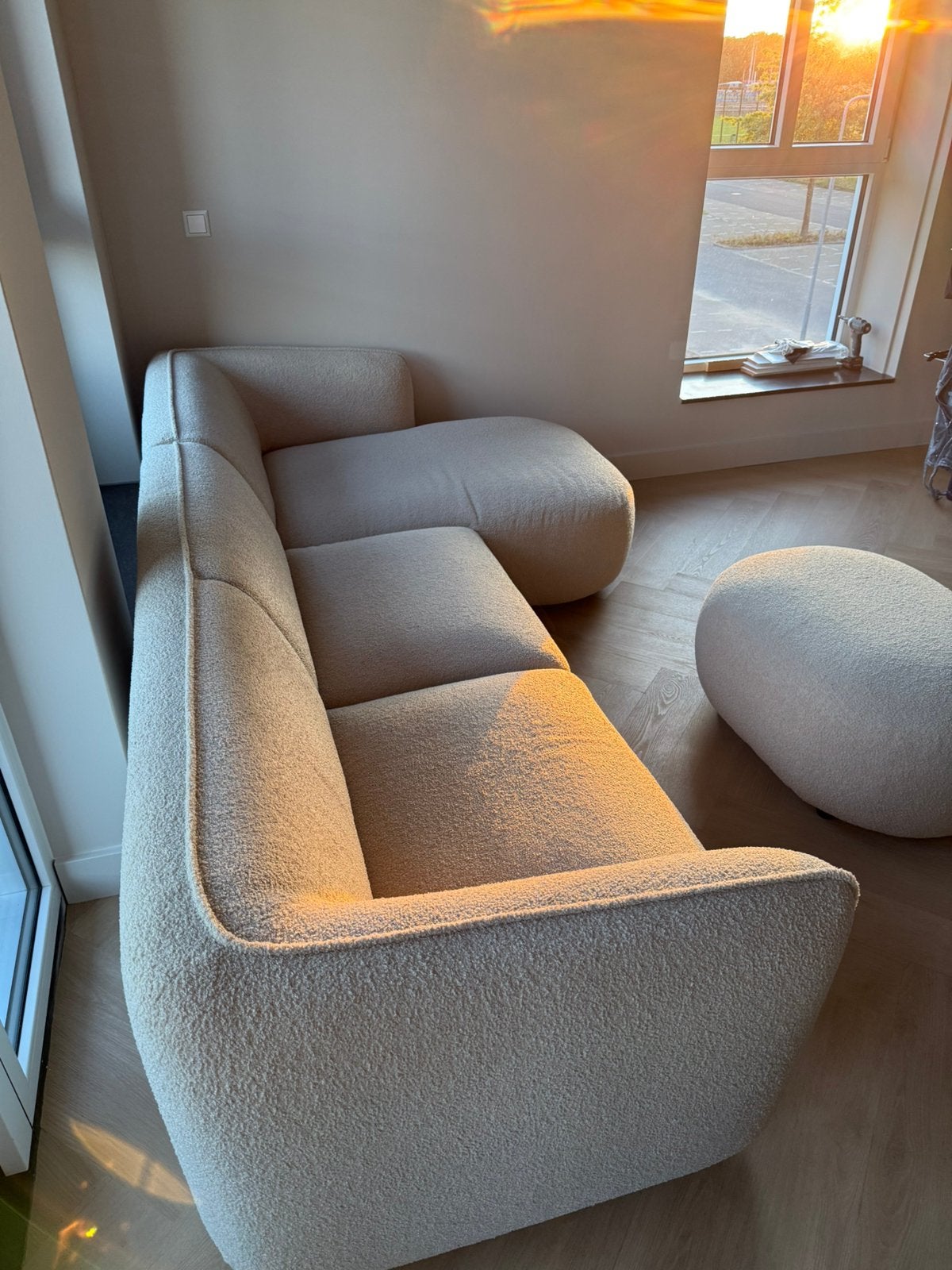 Hoekbank model Loures 2,5 +chaiselongue met pouffe loods 5), Ophalen, Zo goed als nieuw, Vierpersoons of meer