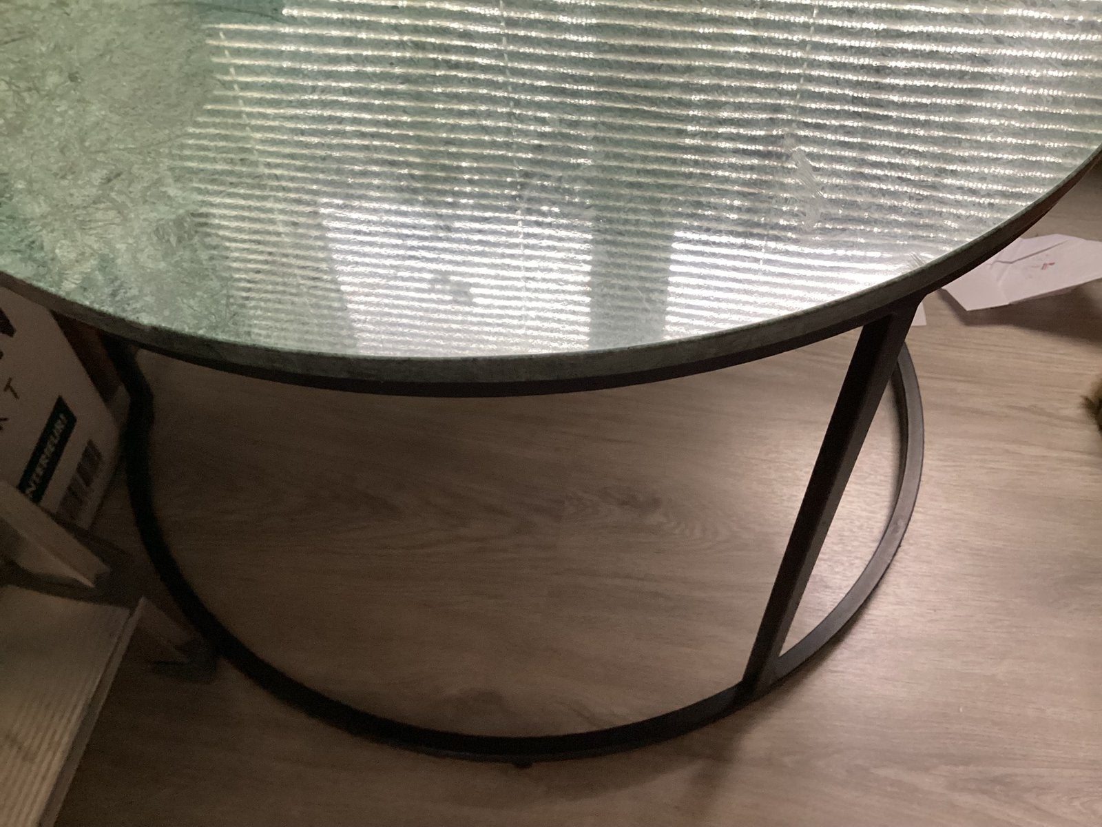 Salontafel marmer metalen onderstel, Ophalen, Zo goed als nieuw, Rond, 50 tot 100 cm