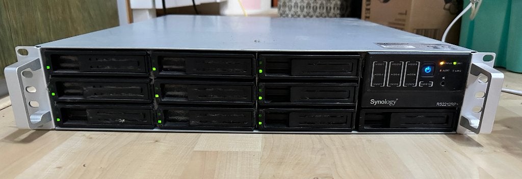 Synology RS2212RP+, Ophalen, Gebruikt