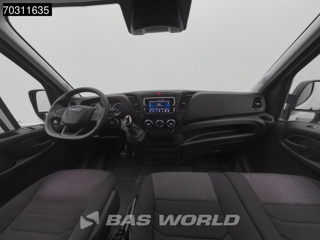 Iveco Daily 35S16 Automaat L3H2 3,5t Trekgewicht 160PK Airco, Auto's, Automaat, Stof, Gebruikt, Euro 6