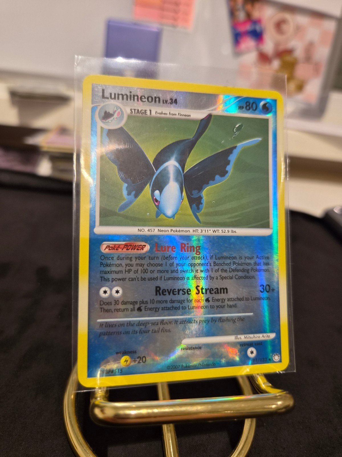 Pokemon Lumineon 11/123 Rev Holo - Mysterious Treasures, Hobby en Vrije tijd, Ophalen, Zo goed als nieuw, Losse kaart, Foil