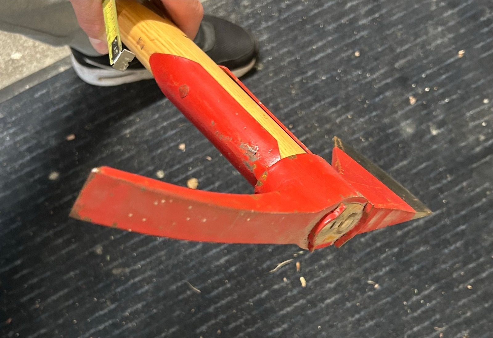 Gebruikte pikhouweel met houten steel, Ophalen, Gebruikt, Overige typen