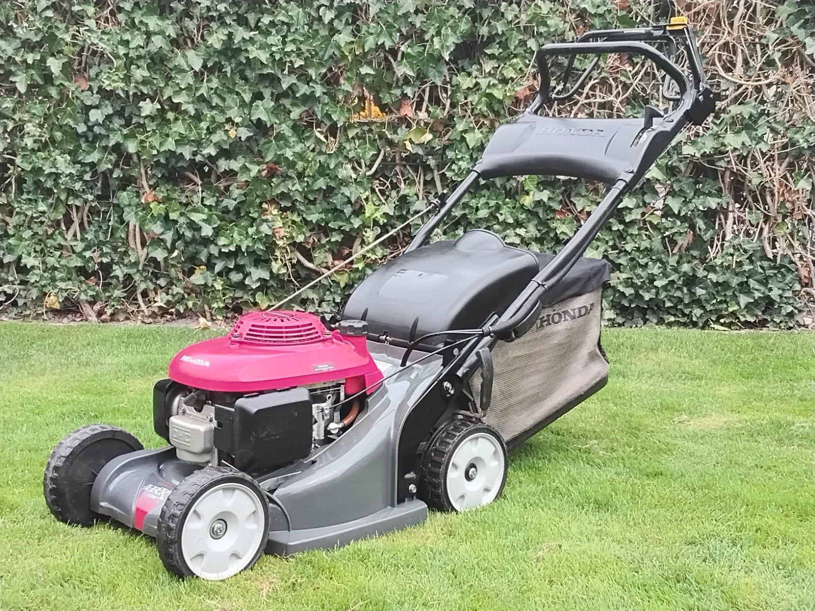 HONDA HRX 426 CSXE KUNSTOF MAAIDEK AANGEDREVEN MESKOPPELING, Tuin en Terras, Ophalen, Gebruikt