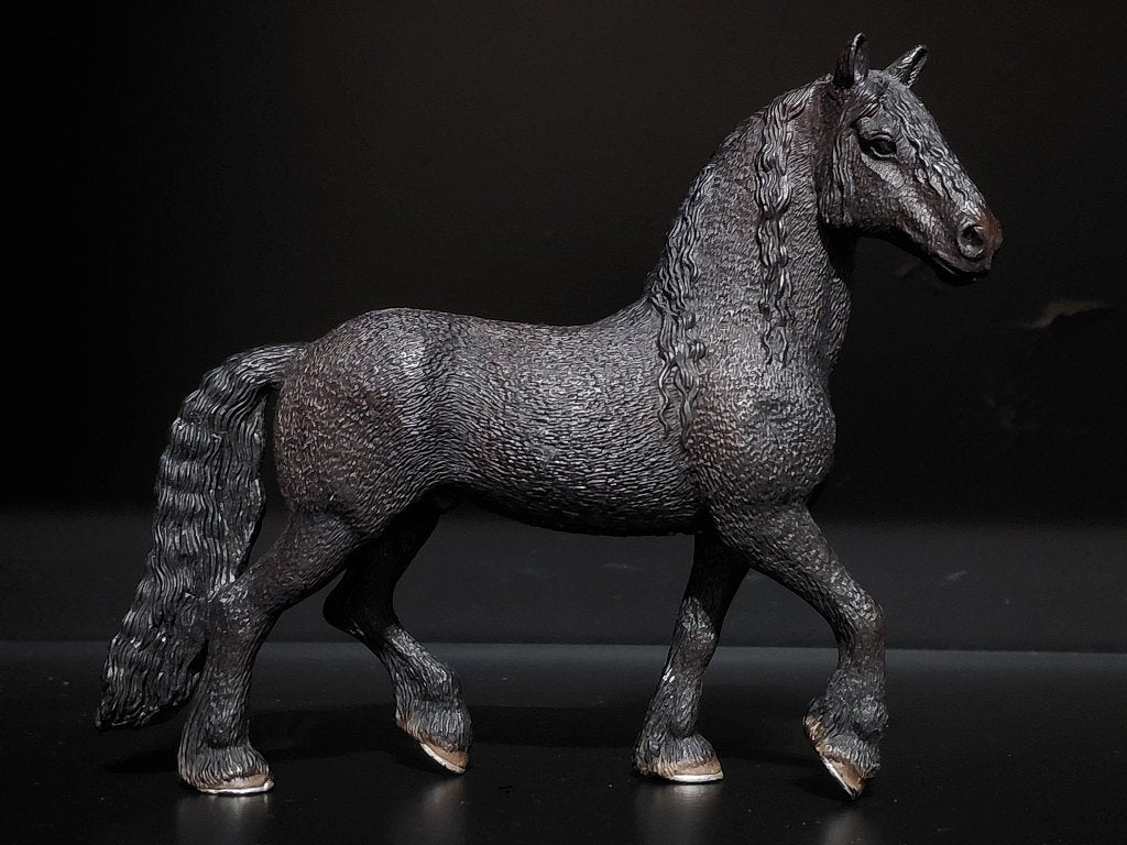 schleich friese hengst, Ophalen of Verzenden, Zo goed als nieuw, Paard, Beeldje of Figuurtje