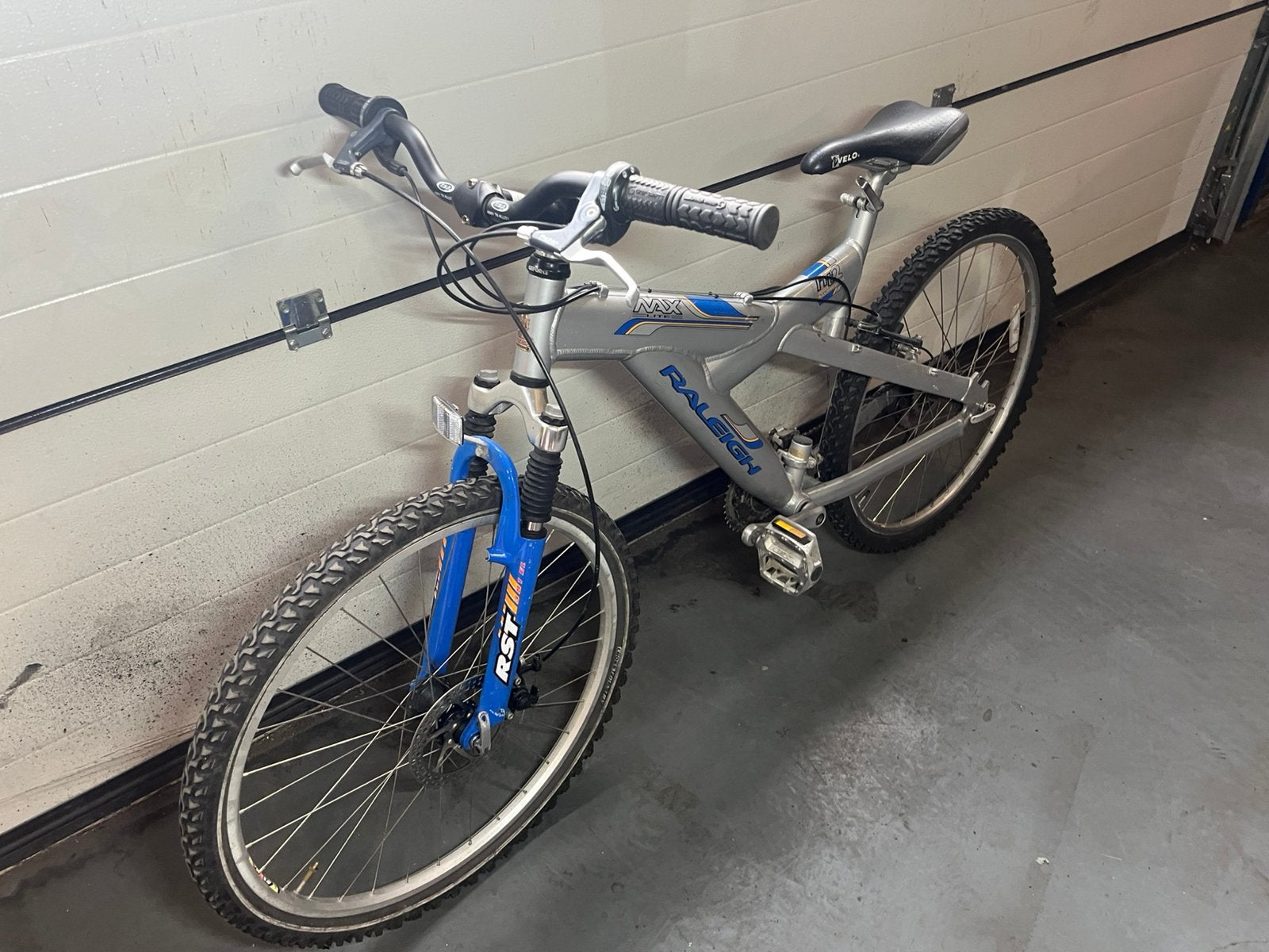 26 inch mountainbike, Hardtail, Heren, Zo goed als nieuw, Schijfrem