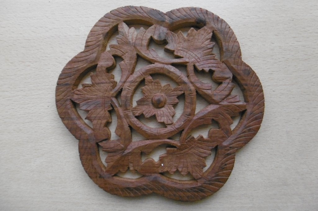 Vintage onderzetter uit India Sheesham Hout, Hout, Handgemaakt, Zo goed als nieuw, Plantenonderzetter