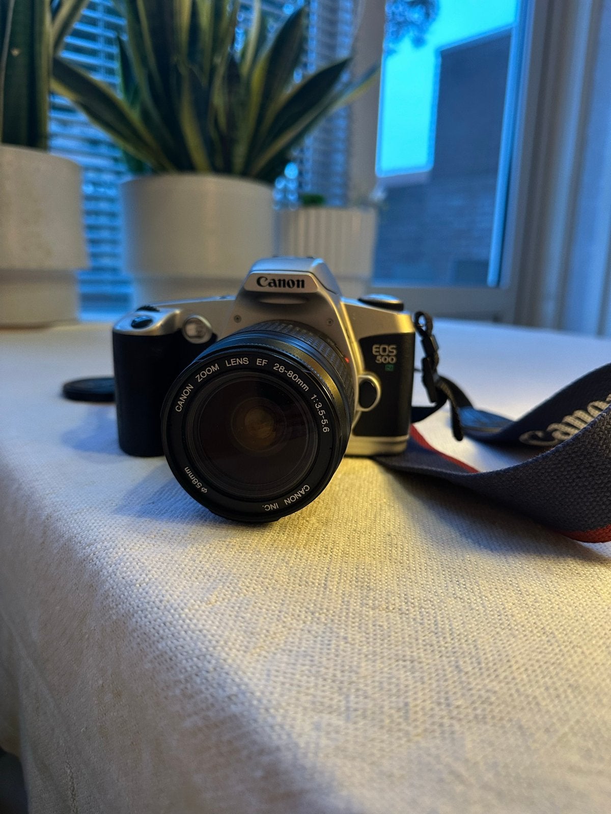 Canon EOS 500 Spiegelreflexcamera met 28-80mm lens, Ophalen of Verzenden, Gebruikt, Spiegelreflex, Canon