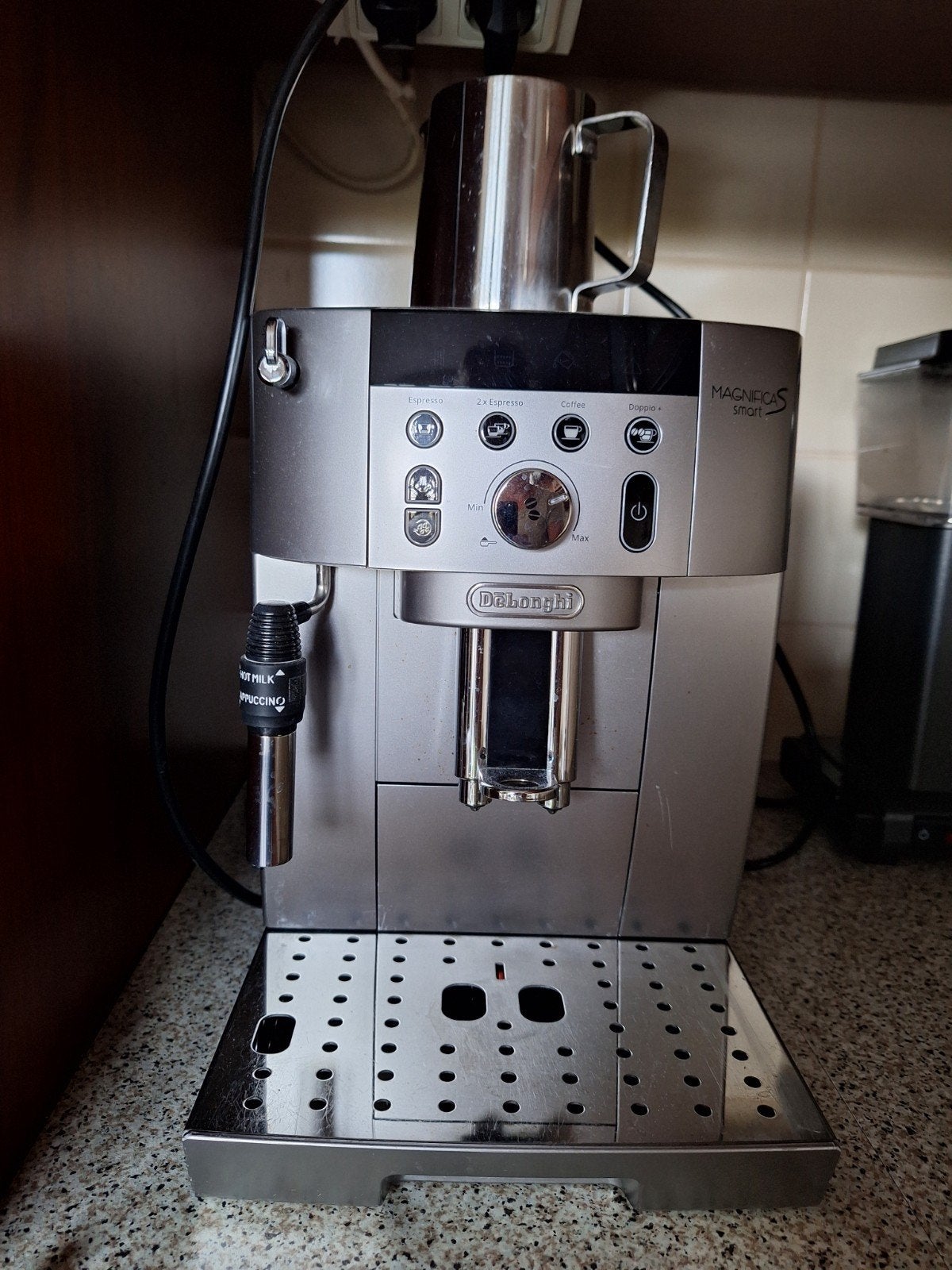 DeLonghi Magnifica S koffiemachine, Ophalen, Koffiemachine