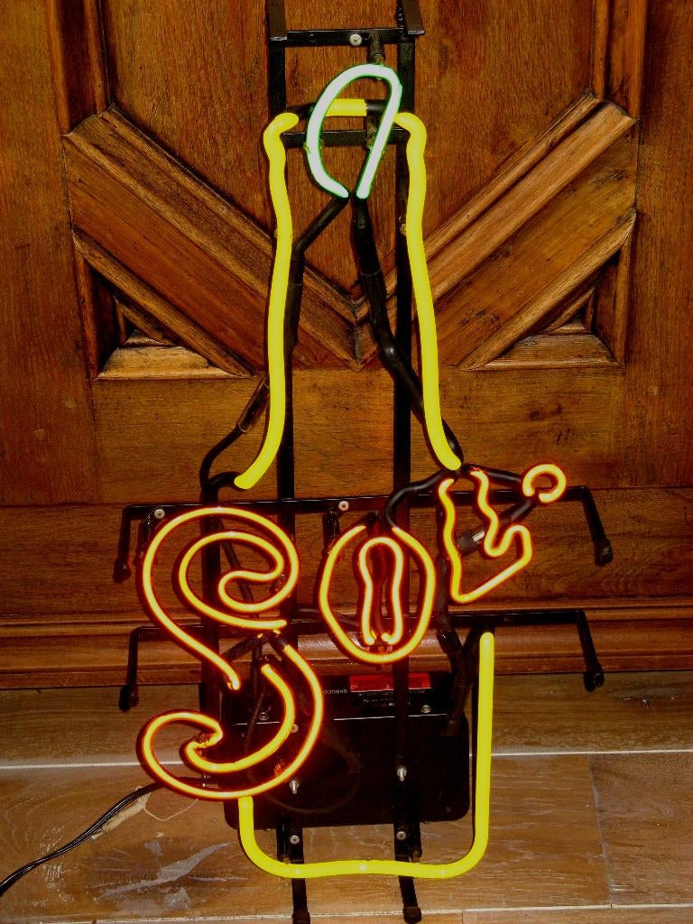 240 Volt Amerikaanse neon van Sol bier., Ophalen, Zo goed als nieuw, Lichtbak of (neon) lamp