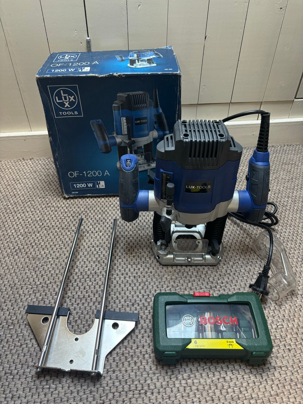 Lux-Tools Bovenfrees OF-1200 A met Bosch frezenset, Ophalen of Verzenden, Elektrisch, Bovenfrees