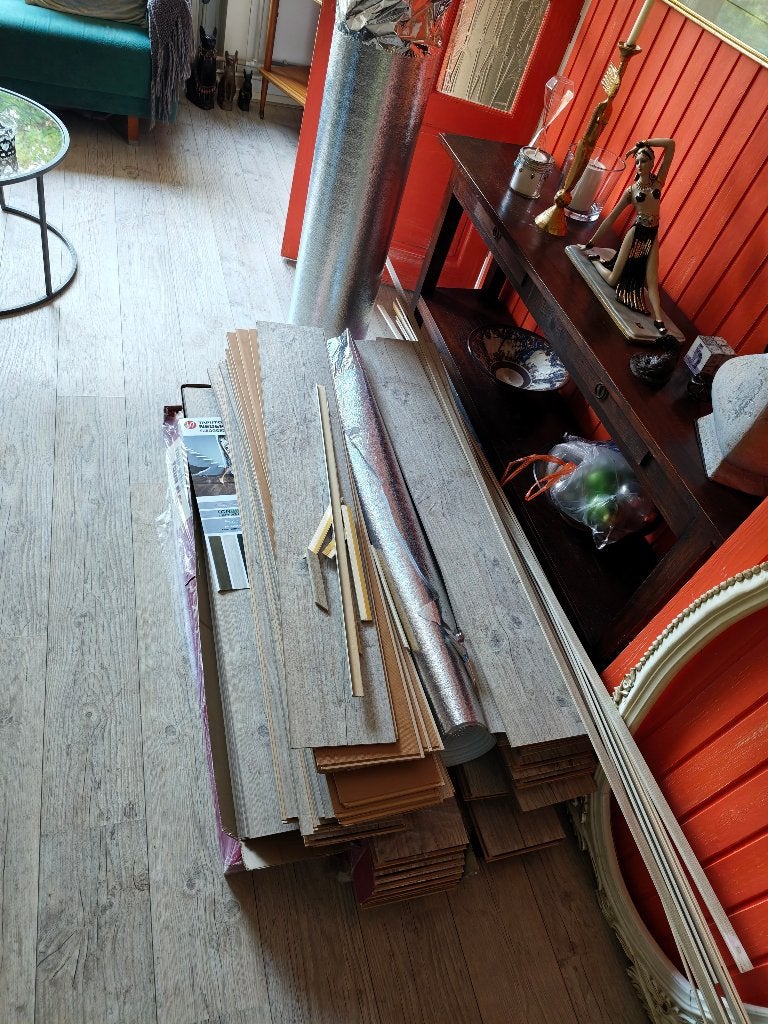 Nieuw TCN Laminaat (31m²) met plinten en isolatie, Ophalen, 50 tot 150 cm, Nieuw, 10 m² of meer
